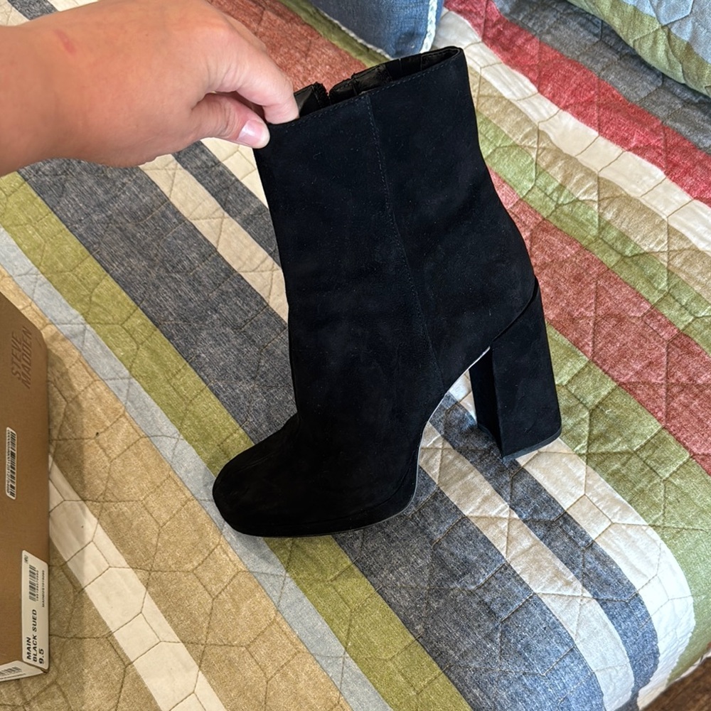 Elegant Black Women's Ankle Boots